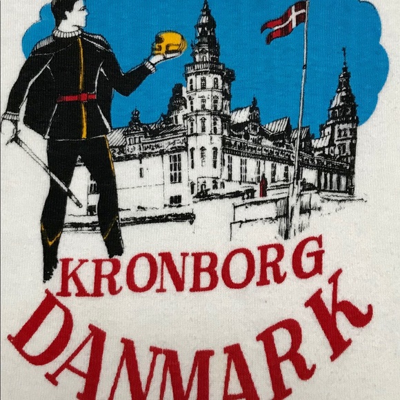 Vintage Tee Shirt 👚 - Picture 3 of 3